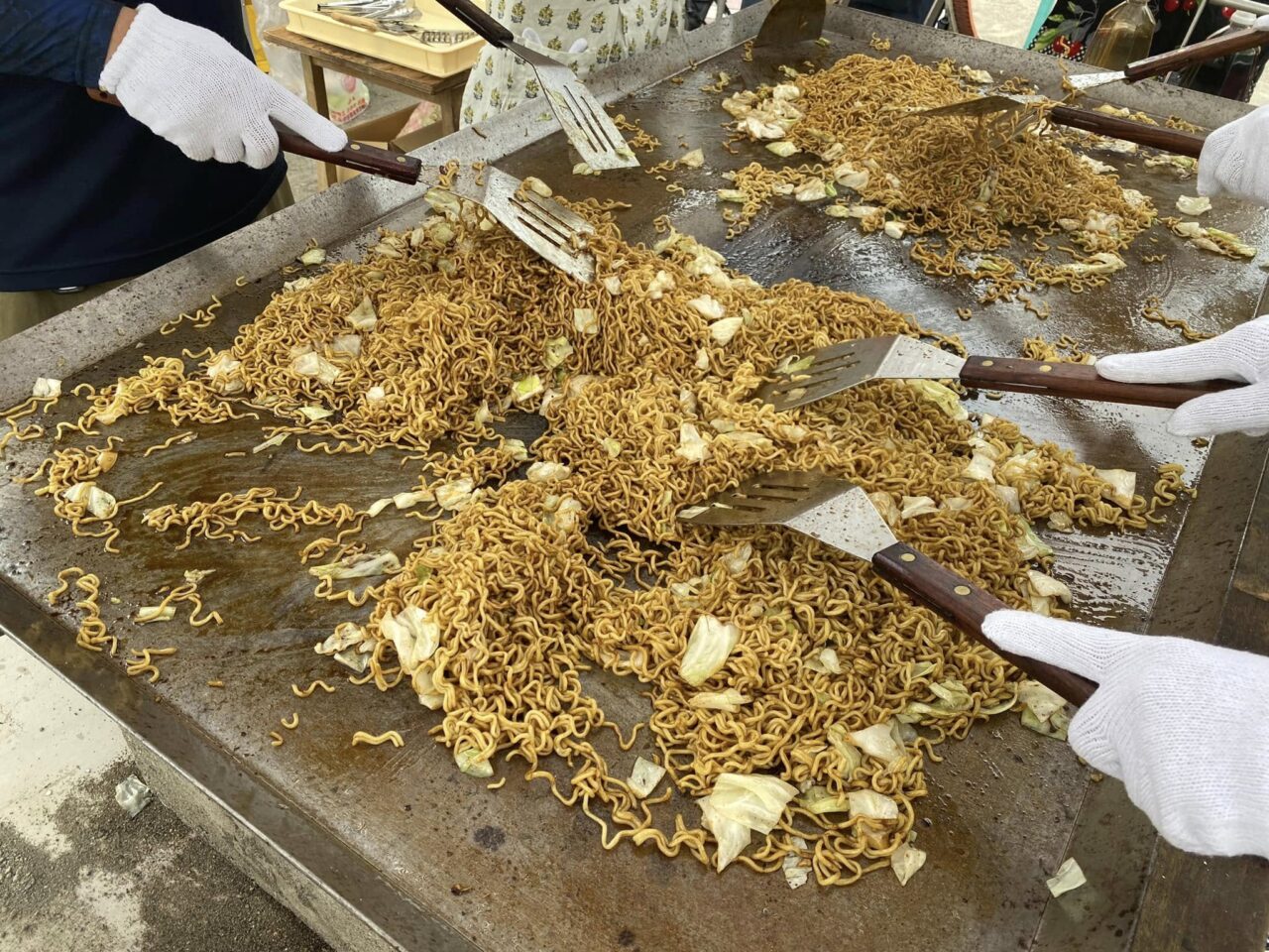 鴻巣幼稚園かえで祭焼きそば