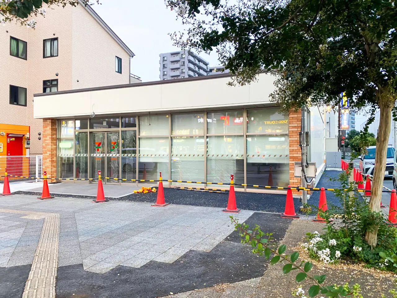 セブンイレブン鴻巣駅東口店