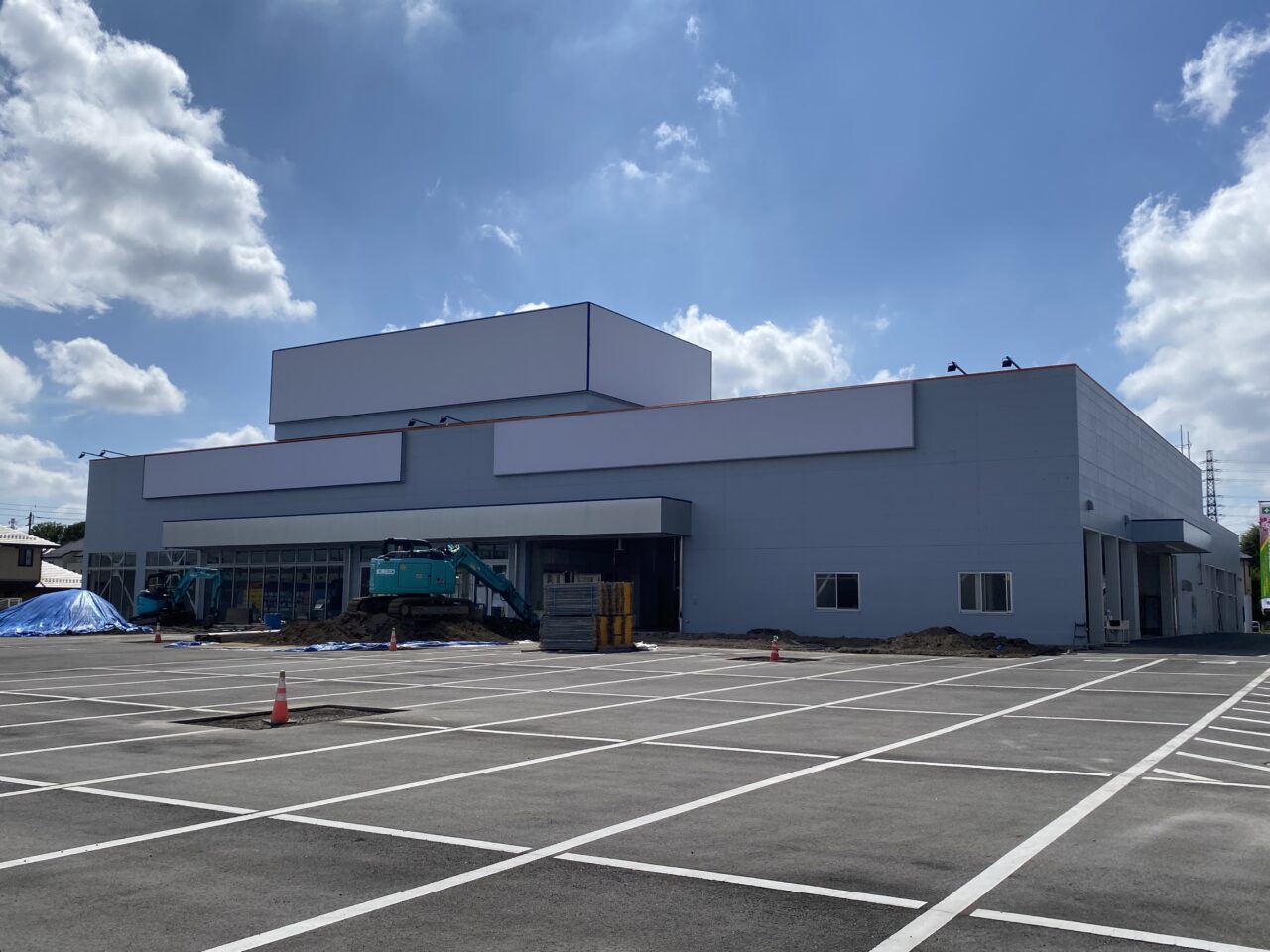 中丸にあるビッグモーター北本店跡地