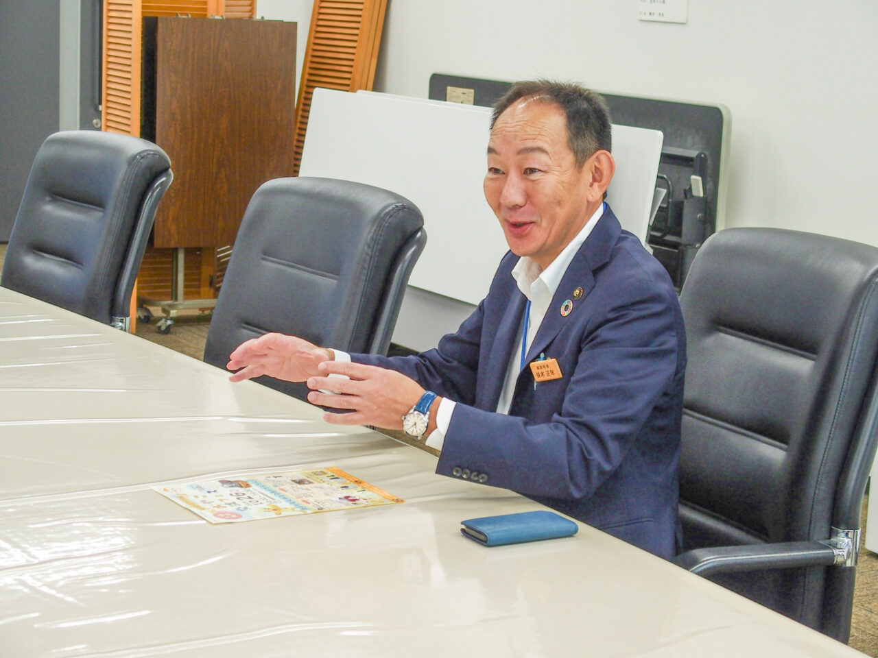 鴻巣市並木市長